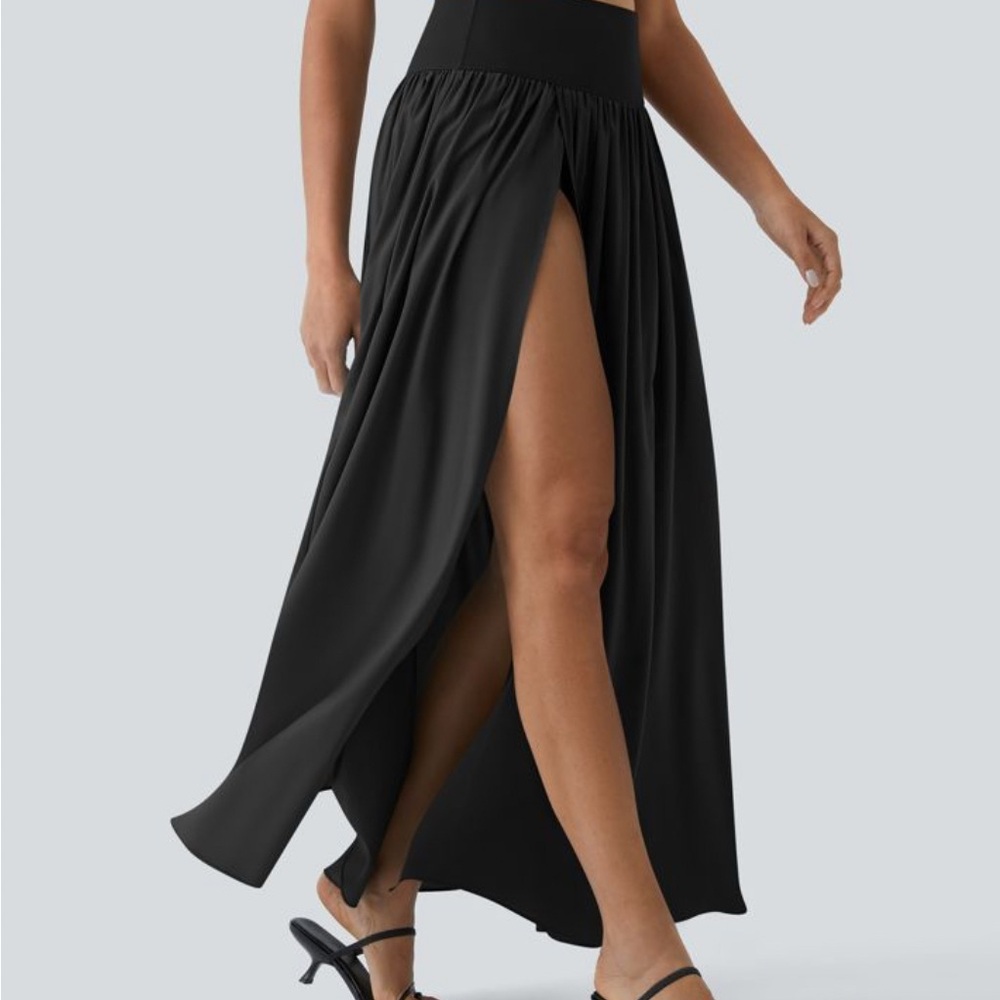 HALARA Black Breezful Maxi Skirt NWT
